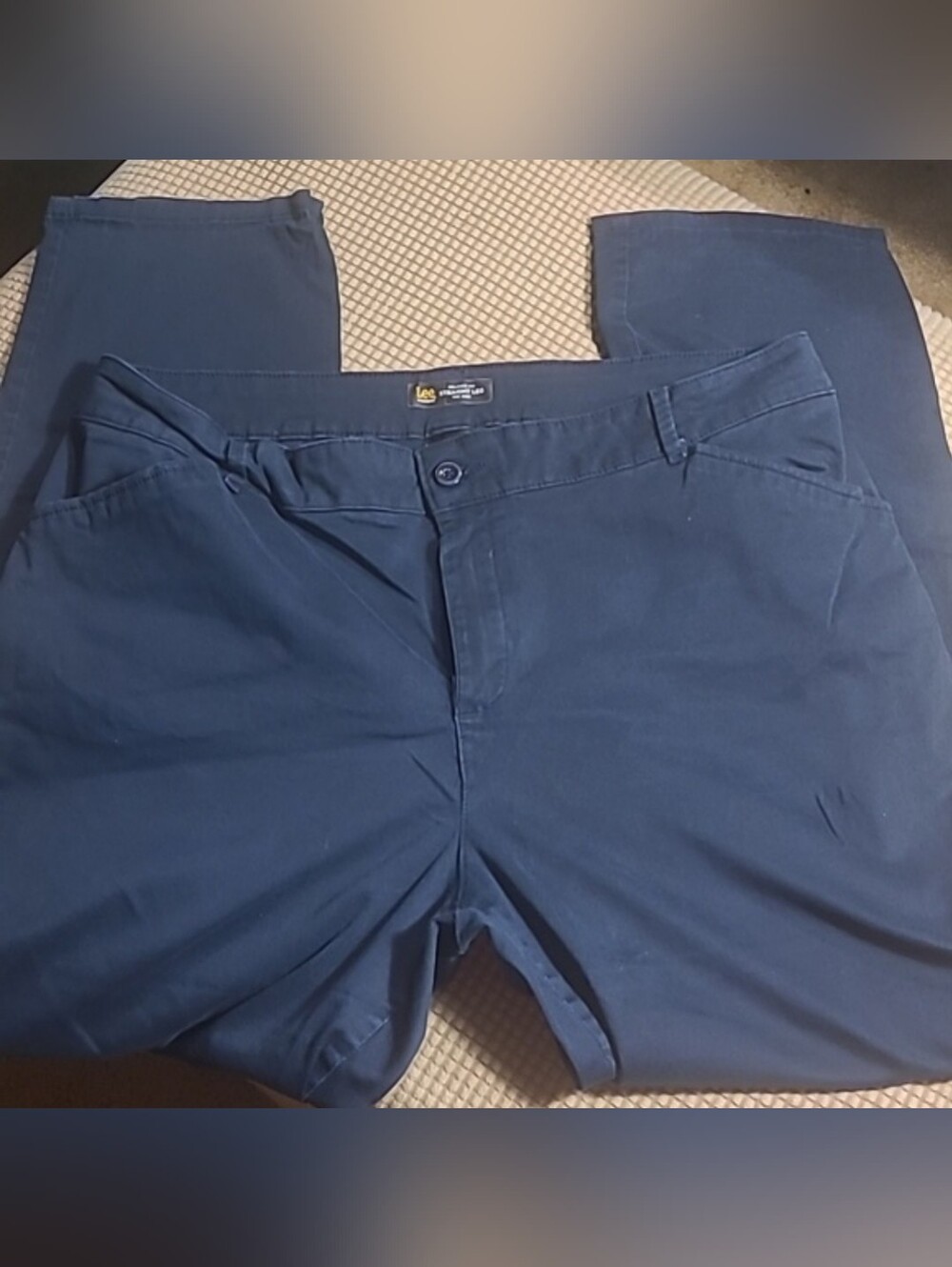 Lee Womens 18W Medium relaxed fit straight leg dark blue casual pants
